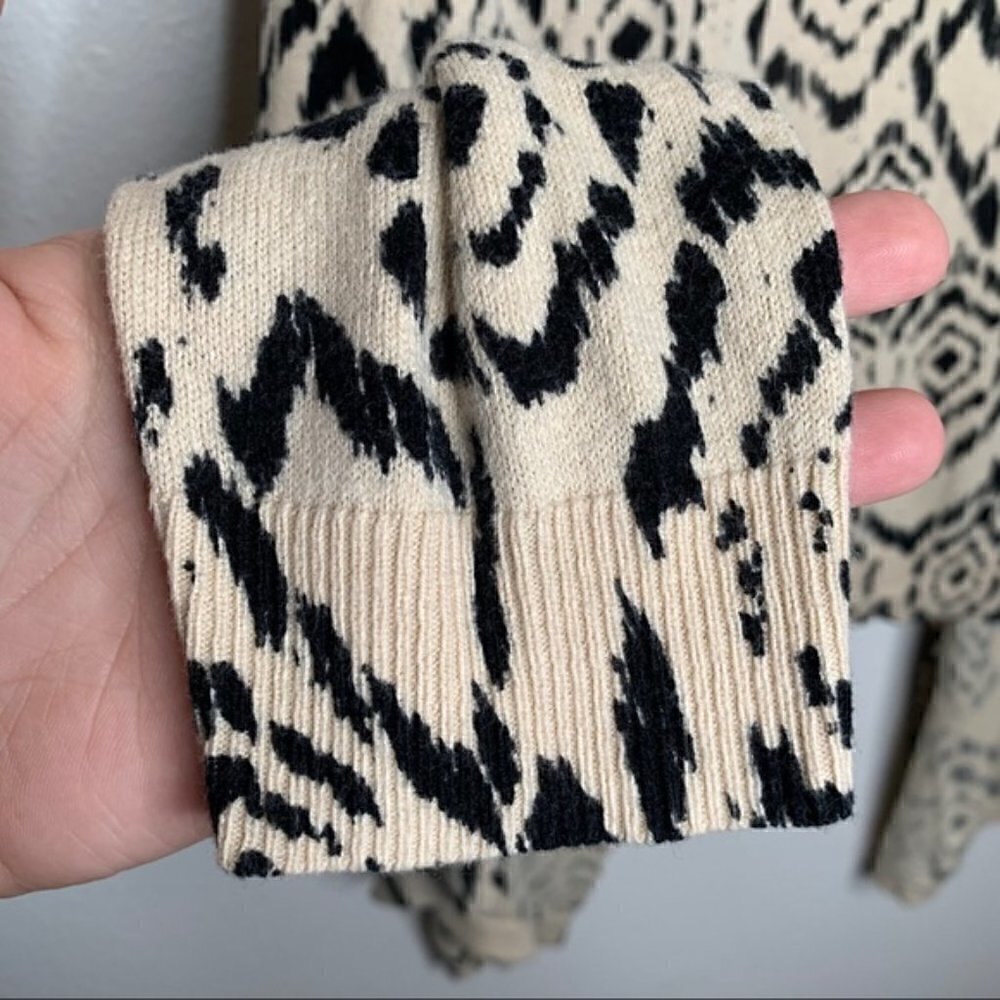 Olivia Sky - Open front Cardigan - Boho - Medium - Picture 7 of 7